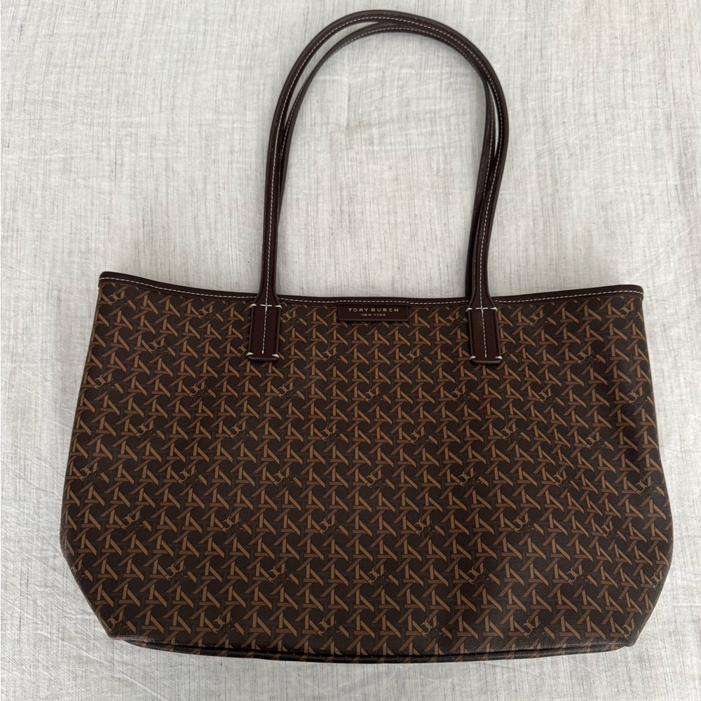 Tory Burch Small Ever-Ready Zip Tote